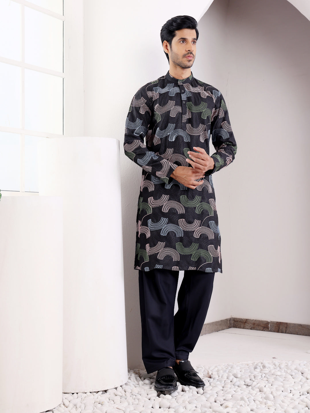 Black Linen Kurta Set with Embroidery Work