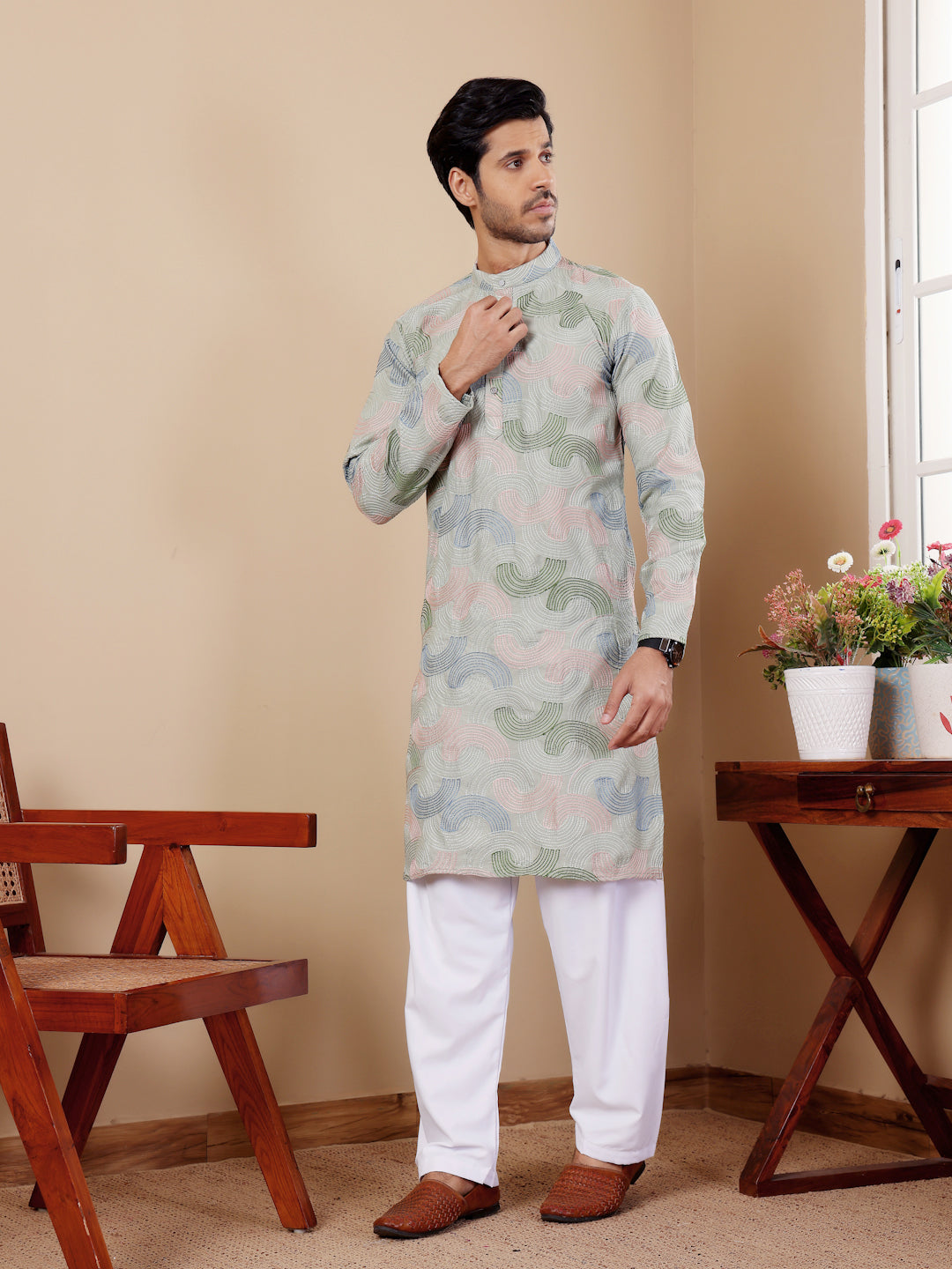 Pistel Green Linen Kurta Set with Embroidery Work