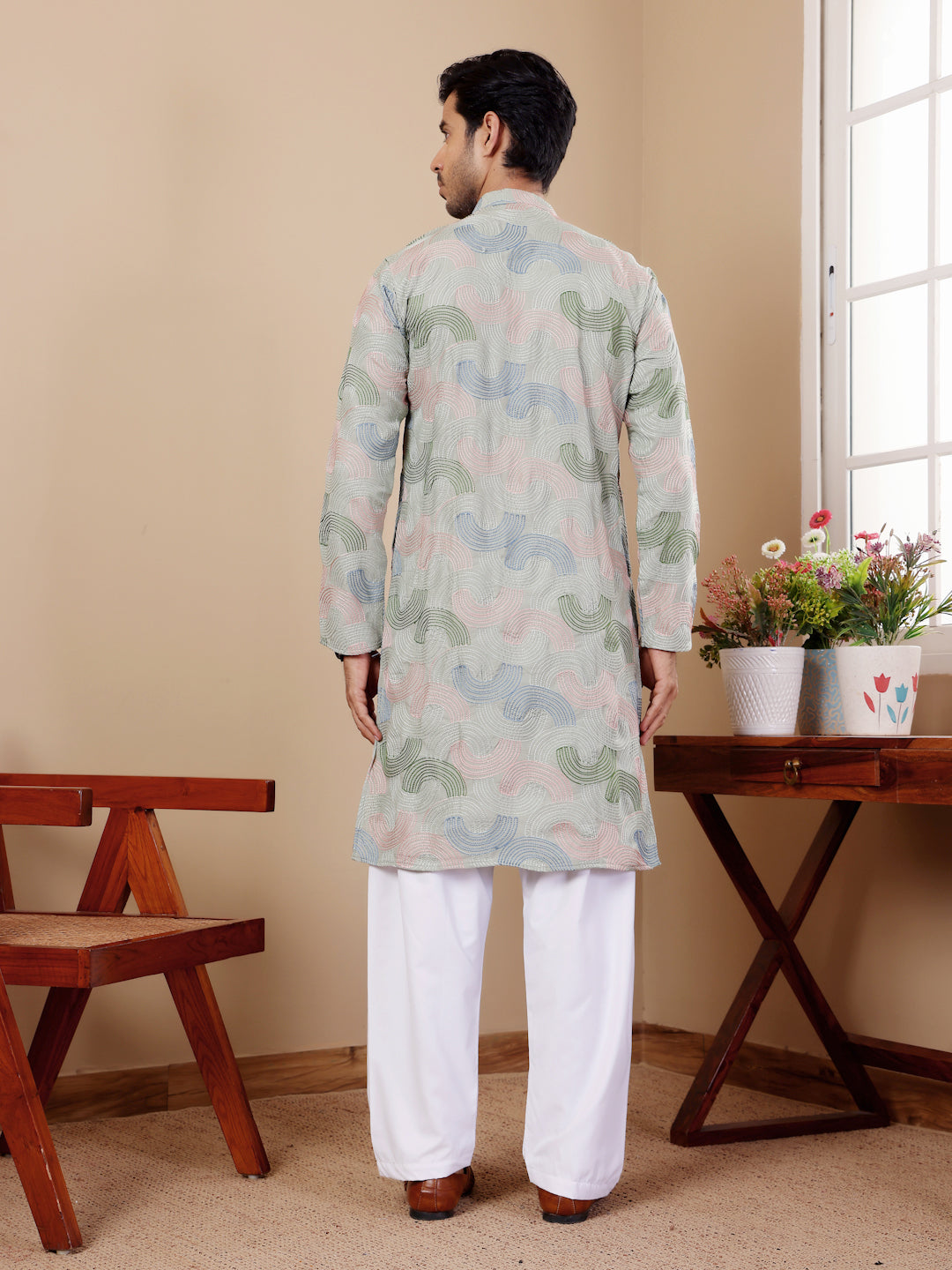Pistel Green Linen Kurta Set with Embroidery Work