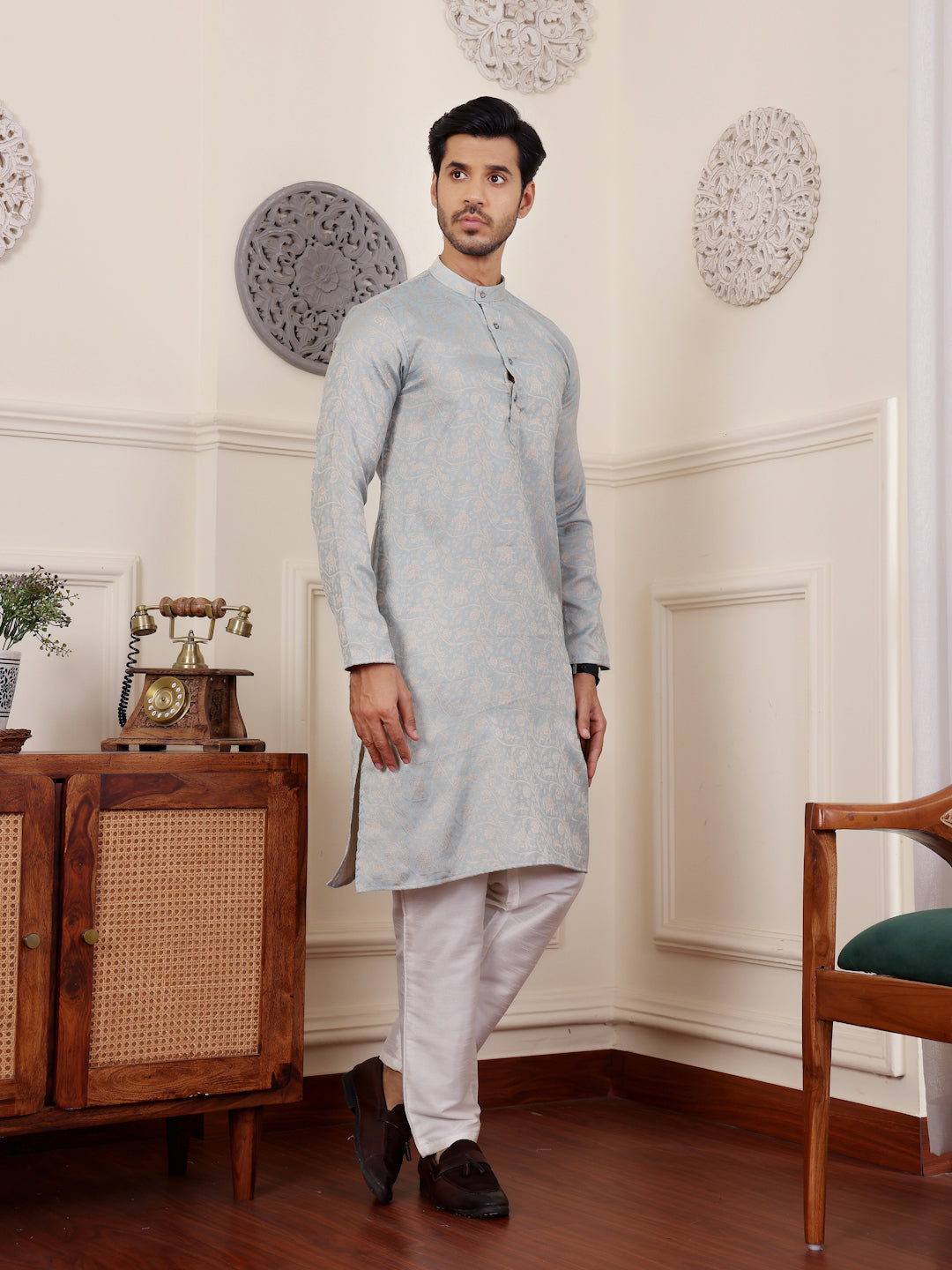Light Blue Viscose Kurta Set with Wevon Design