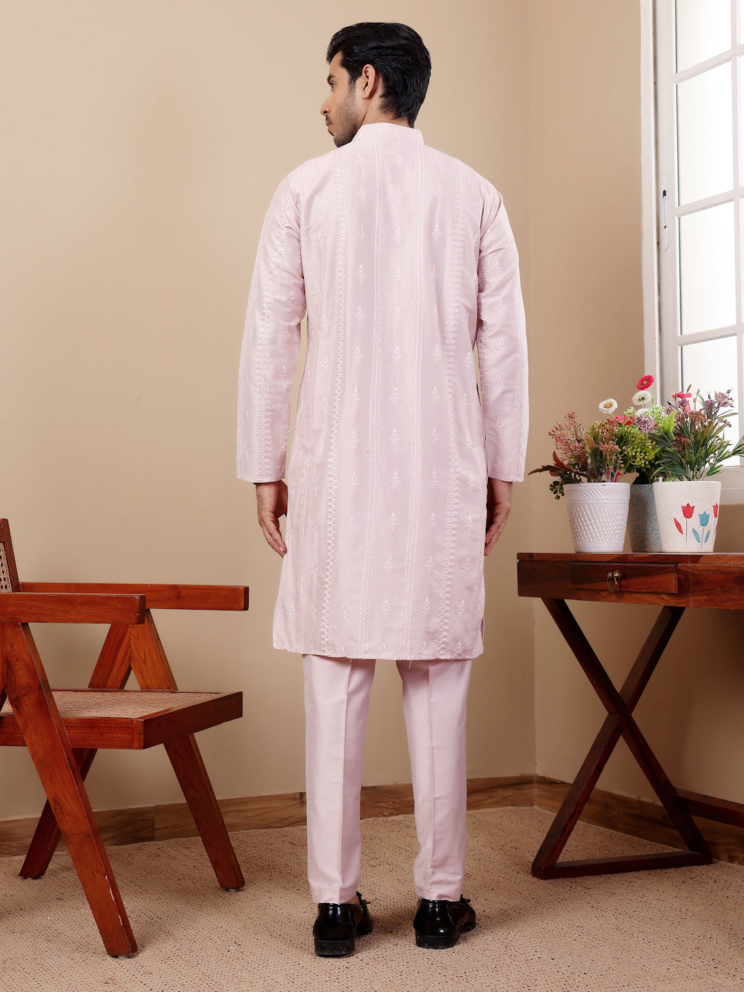 Elegant Light Pink Chikankari Kurta Pajama Set for Men – Festive & Wedding Wear