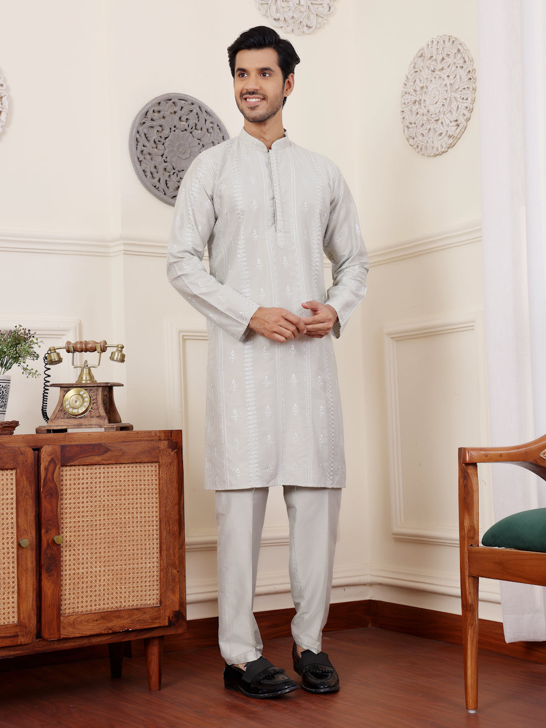 Elegant Light Green Embroidered Kurta Pajama Set for Men
